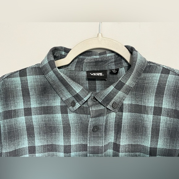 Vans Men’s Flannel Button Down Gray and Blue Size Large - Picture 4 of 5